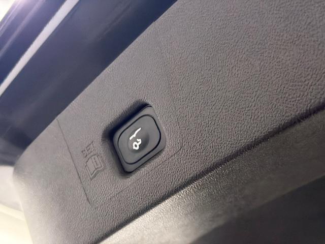 2023 Lincoln Nautilus Black Label