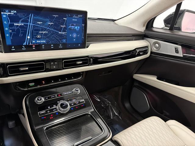 2023 Lincoln Nautilus Black Label