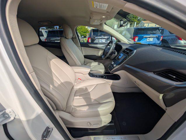 2019 Lincoln MKC Standard