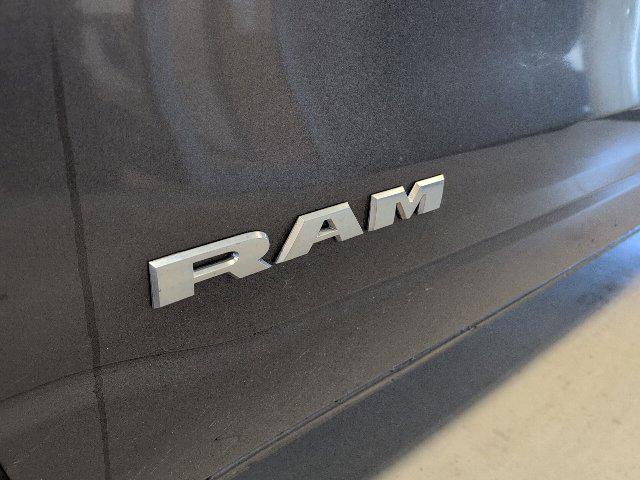 2021 Ram 1500 Big Horn Crew Cab 4x4 57 Box