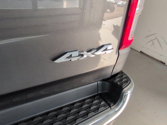 2021 Ram 1500 Big Horn Crew Cab 4x4 57 Box