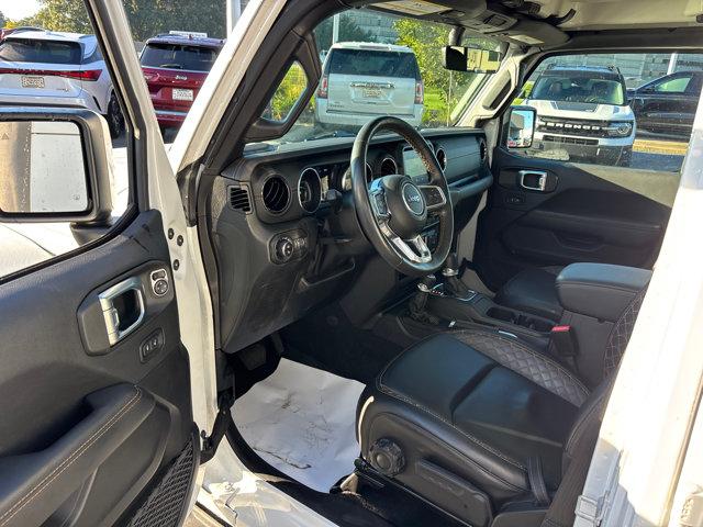2022 Jeep Gladiator Overland