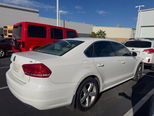 2015 Volkswagen Passat 1.8T Limited Edition