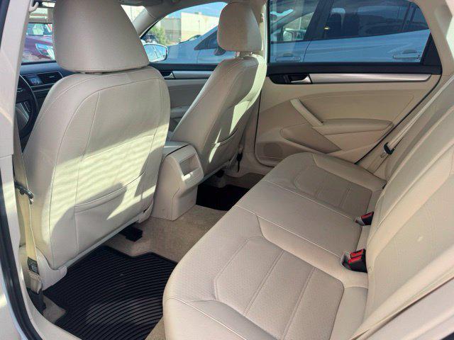 2015 Volkswagen Passat 1.8T Limited Edition