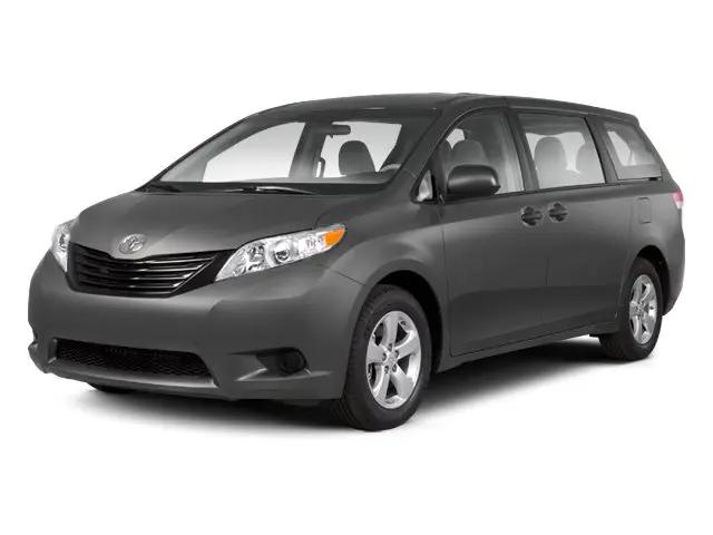 2013 Toyota Sienna LE V6 8 Passenger for sale in Maplewood, MN