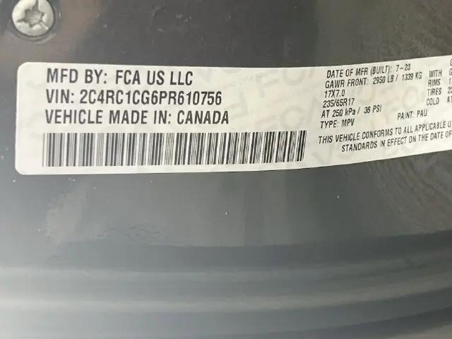 2023 Chrysler Voyager LX