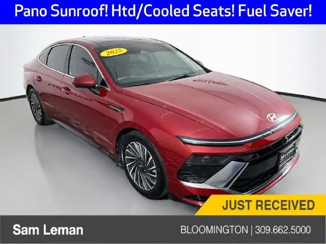 2025 Hyundai Sonata Hybrid Limited for sale in Bloomington, IL