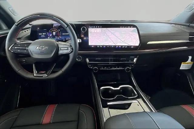 2027 Chevrolet Traverse FWD RS