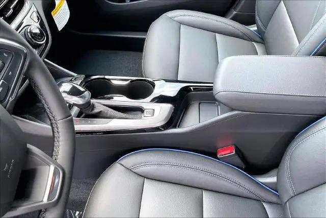 2026 Buick NV Sport Touring FWD