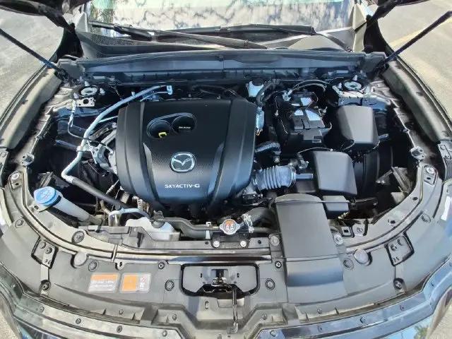 2024 Mazda CX-50 2.5 S Premium