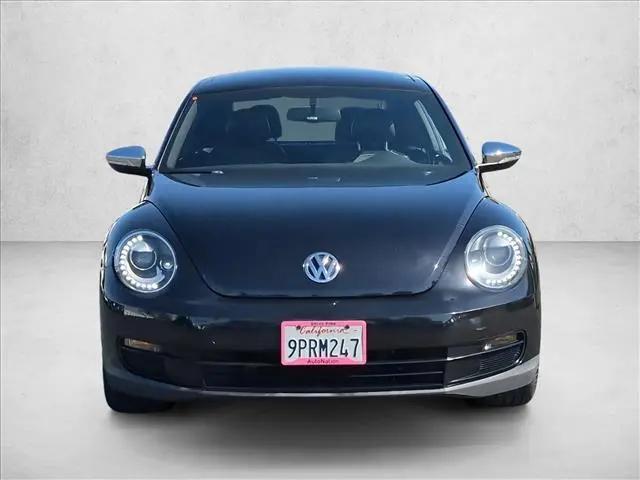 2013 Volkswagen Beetle 2.5L Fender Edition