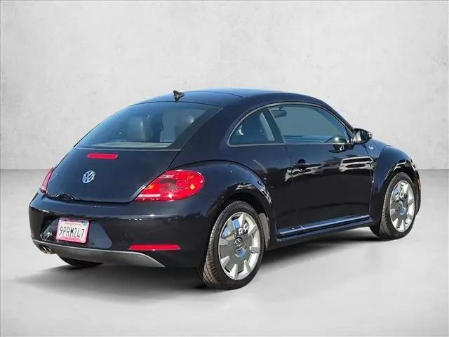 2013 Volkswagen Beetle 2.5L Fender Edition