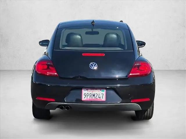 2013 Volkswagen Beetle 2.5L Fender Edition