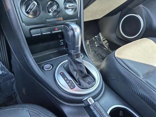2013 Volkswagen Beetle 2.5L Fender Edition