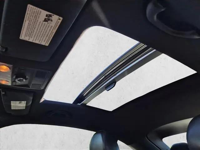 2013 Volkswagen Beetle 2.5L Fender Edition