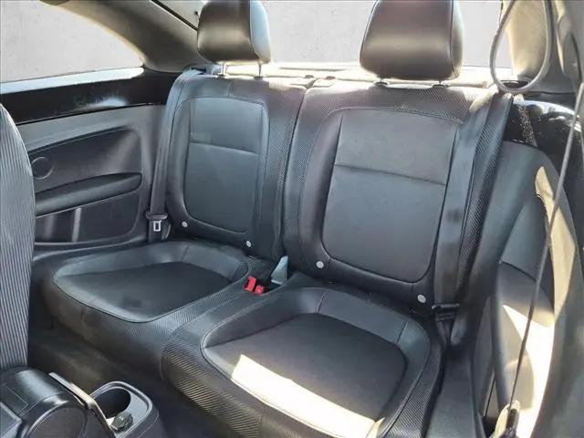 2013 Volkswagen Beetle 2.5L Fender Edition