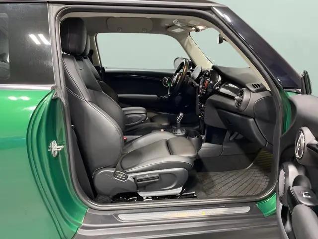 2021 MINI SE Hardtop Cooper