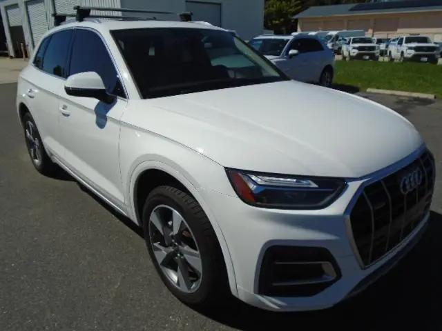 2023 Audi Q5 Premium 40 TFSI quattro S tronic