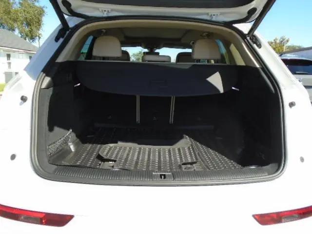 2023 Audi Q5 Premium 40 TFSI quattro S tronic