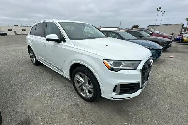 2020 Audi Q7 Premium Plus 55 TFSI quattro Tiptronic