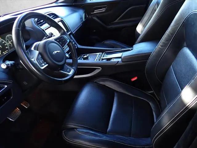 2018 Jaguar F-PACE 20d R-Sport