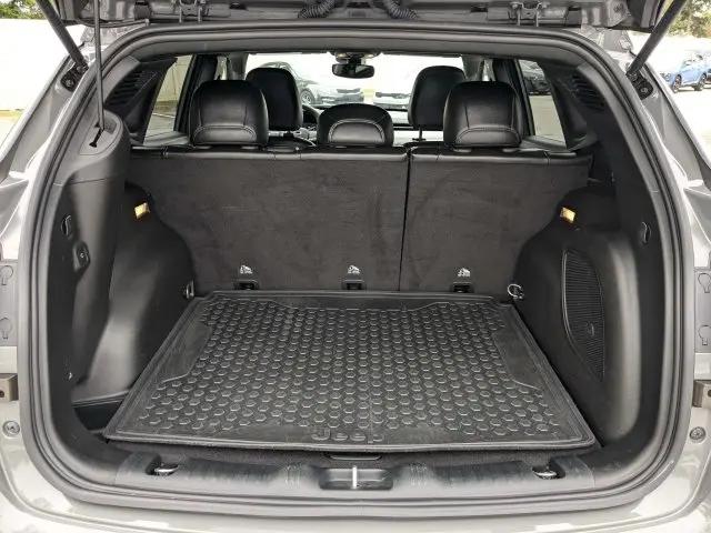 2023 Jeep Compass Latitude Lux FWD