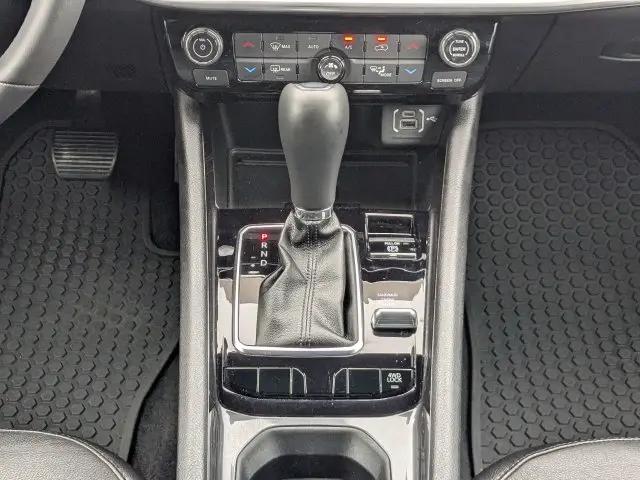 2023 Jeep Compass Latitude Lux FWD
