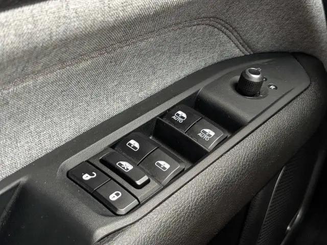 2023 Jeep Compass Latitude Lux FWD