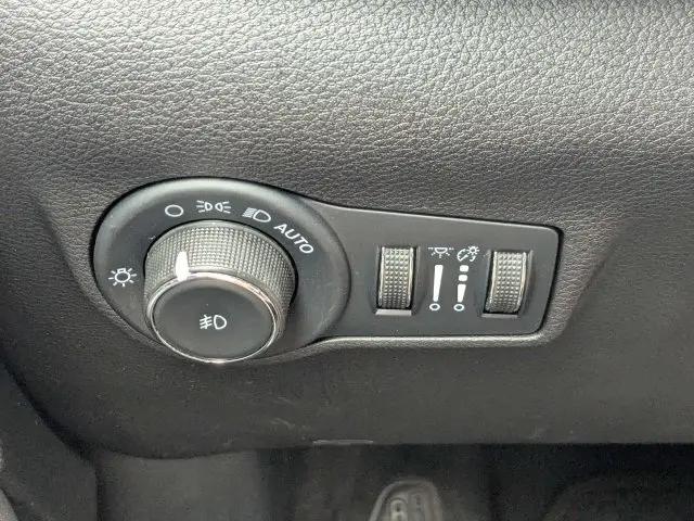 2023 Jeep Compass Latitude Lux FWD