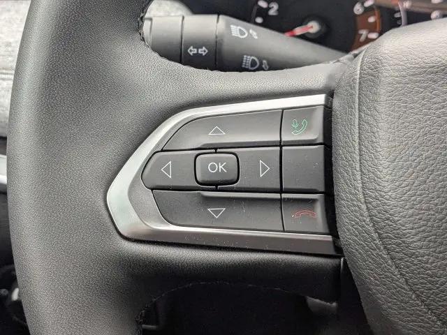 2023 Jeep Compass Latitude Lux FWD