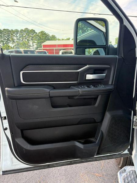 2026 Ram 2500 Big Horn Crew Cab 4x4 64 Box