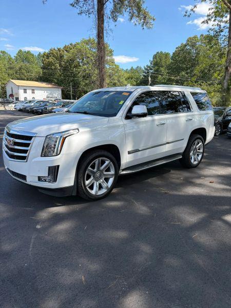 2016 Cadillac Escalade Luxury Collection