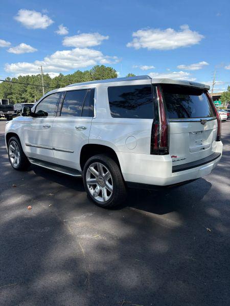 2016 Cadillac Escalade Luxury Collection