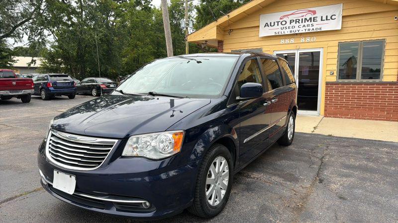 2015 Chrysler Town & Country Touring for sale in Elgin, IL
