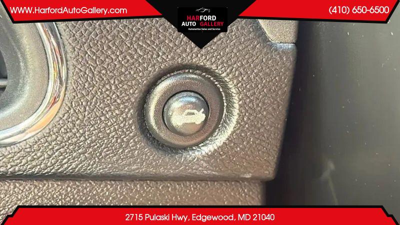 2013 Chrysler 200 Limited