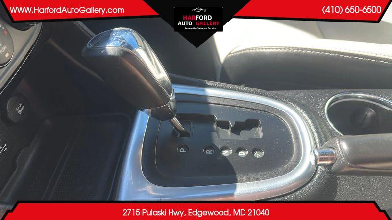 2013 Chrysler 200 Limited