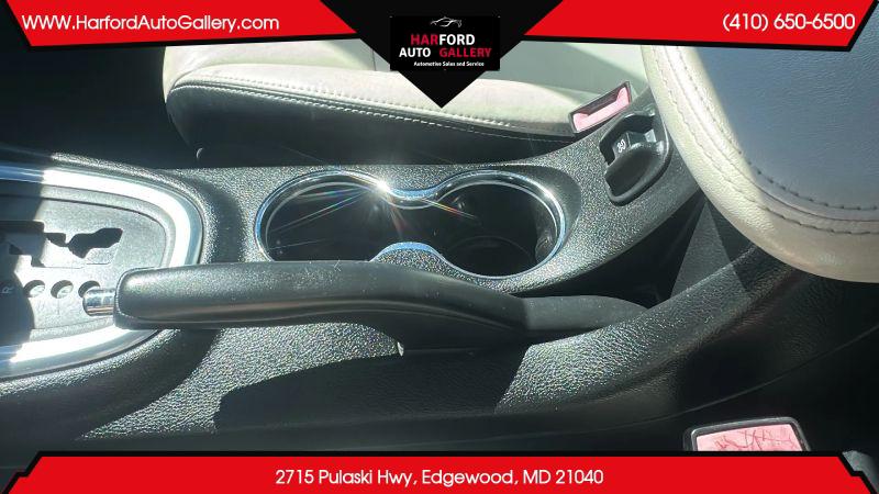 2013 Chrysler 200 Limited