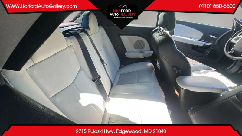 2013 Chrysler 200 Limited