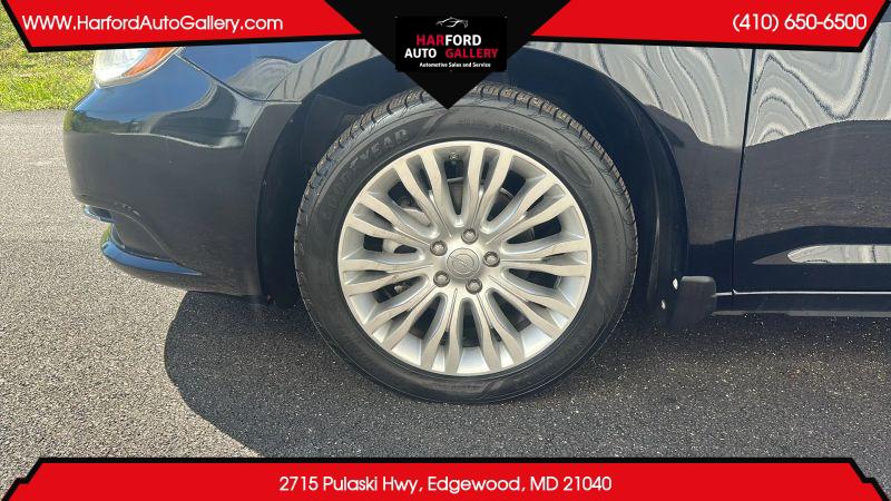2013 Chrysler 200 Limited