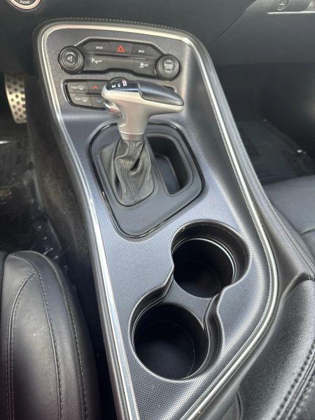 2015 Dodge Challenger SXT Plus