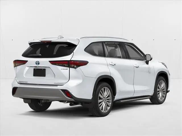 2026 Toyota Highlander Hybrid Platinum