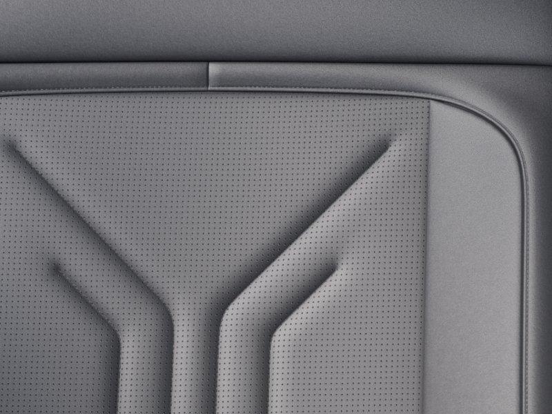New 2027 Gray HYUNDAI SEL FWD image 17