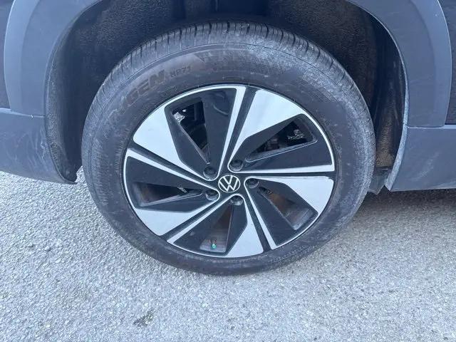2026 Volkswagen Taos SE