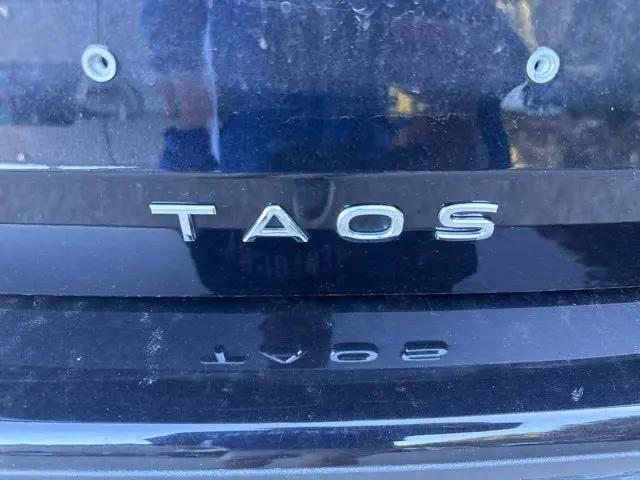 2026 Volkswagen Taos SE