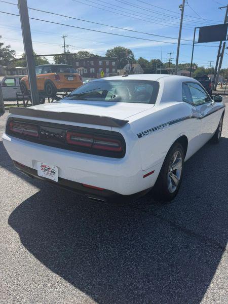 2016 Dodge Challenger SXT
