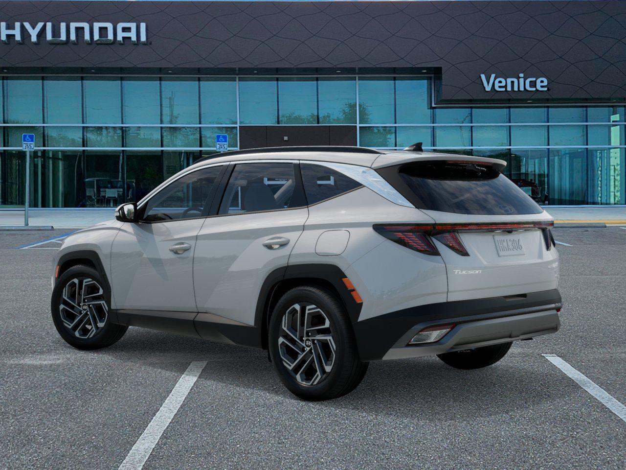 2026 Hyundai TUCSON HYBRID Limited - Image 5