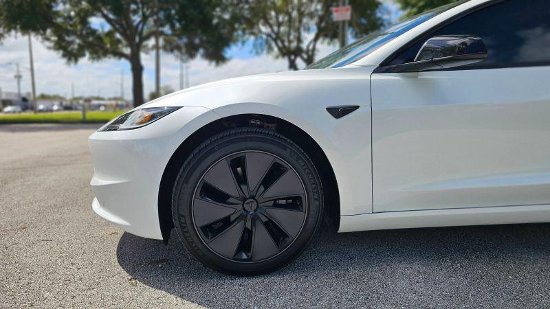 2025 Tesla Model 3 Long Range Rear-Wheel Drive