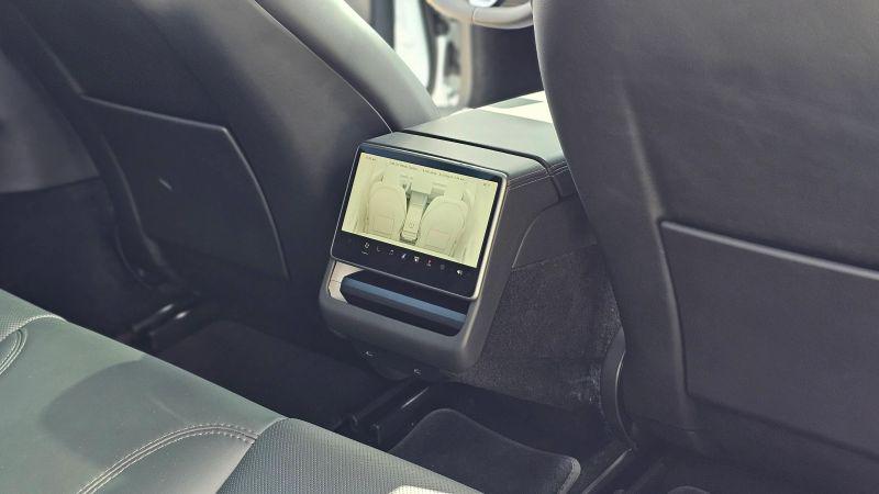 2025 Tesla Model 3 Long Range Rear-Wheel Drive