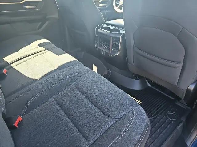 2019 Ram 1500 Big Horn/Lone Star Crew Cab 4x4 57 Box