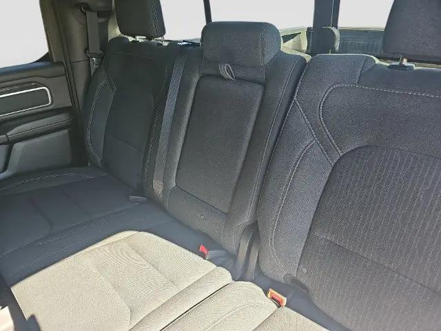2019 Ram 1500 Big Horn/Lone Star Crew Cab 4x4 57 Box